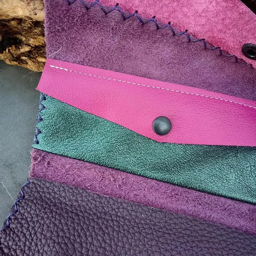 Blague &agrave; tabac Violet/Rose