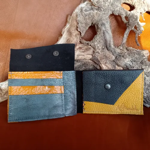 Portefeuille Noir/Jaune/violet iris&eacute;