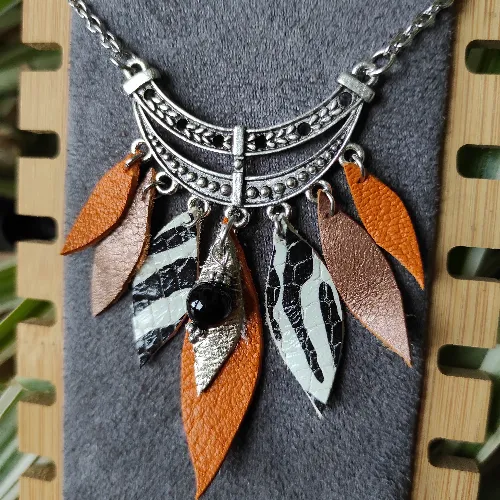 Collier Boh&egrave;me Z&egrave;bre/Orange/Bronze